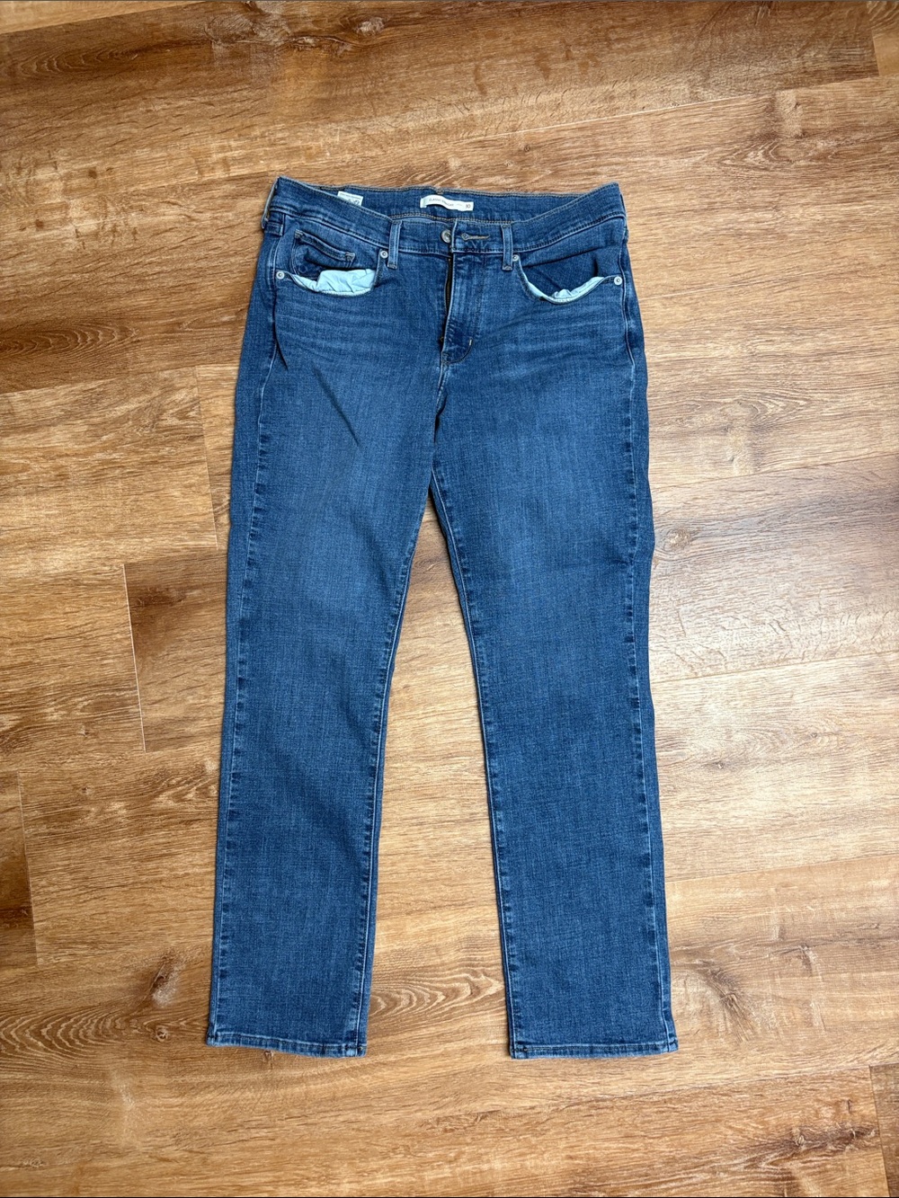 Levi Classic Straight Women's Straight Leg Jeans in Deep Blue Denim